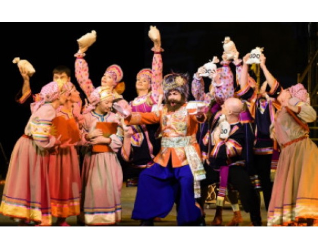 Новогоднее Представление Летучий Корабль