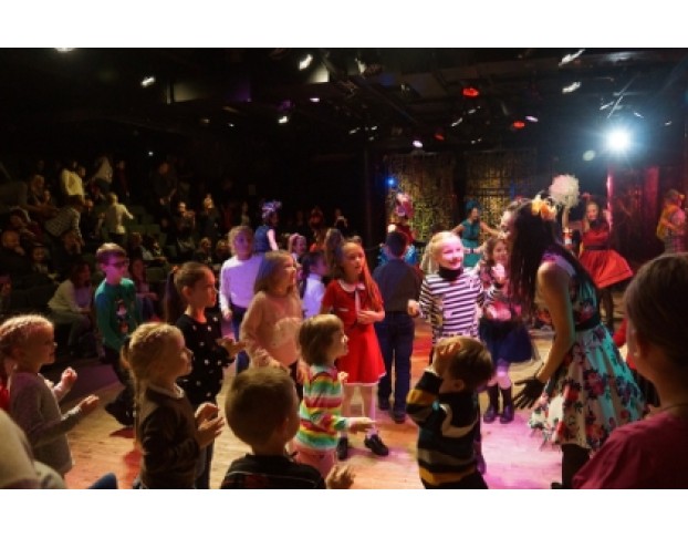 Маленькая Колдунья