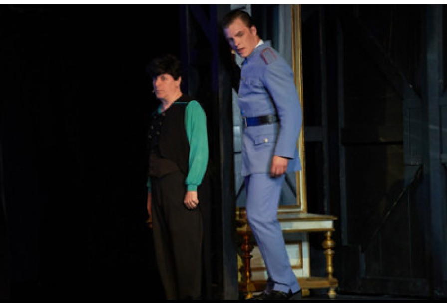 Коломба, или Бумажные Розы