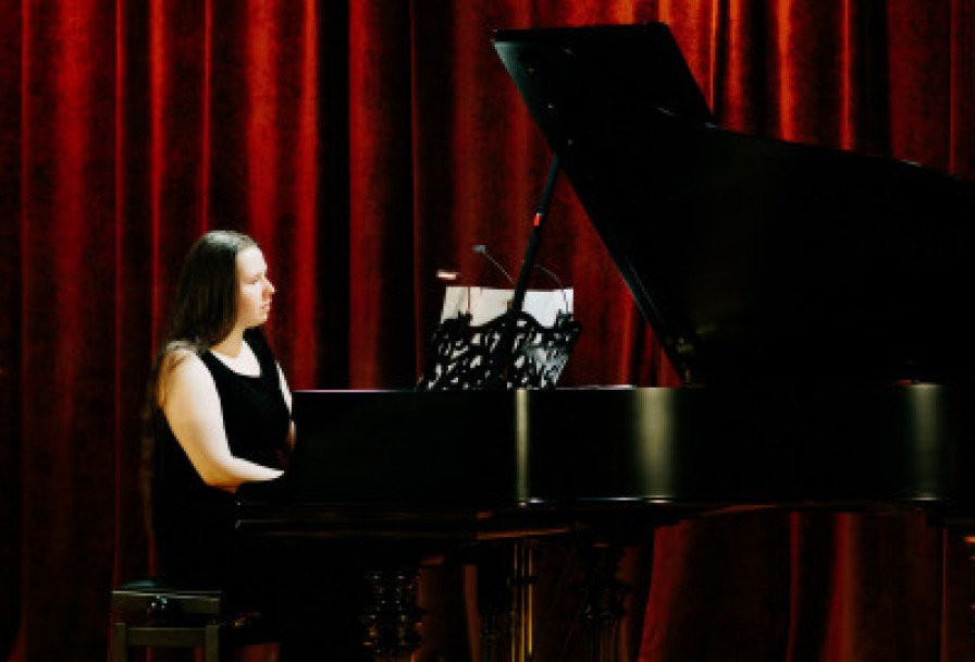 Шедевры Миядзаки и Хисаиси при Свечах