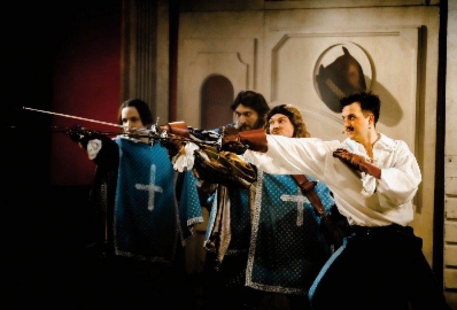 Три Мушкетера