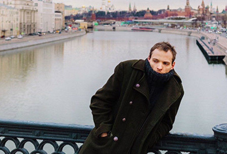 Я Шагаю по Москве