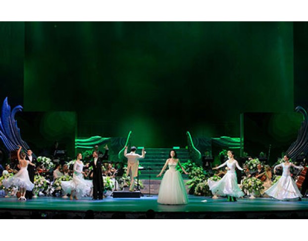 Concord Orchestra. Белоснежный Бал Штрауса