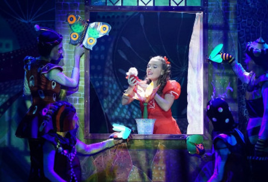 Д. Жученко. Дюймовочка