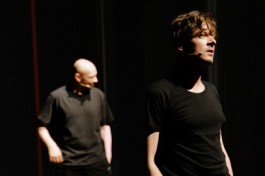 Маяковский. Послушайте