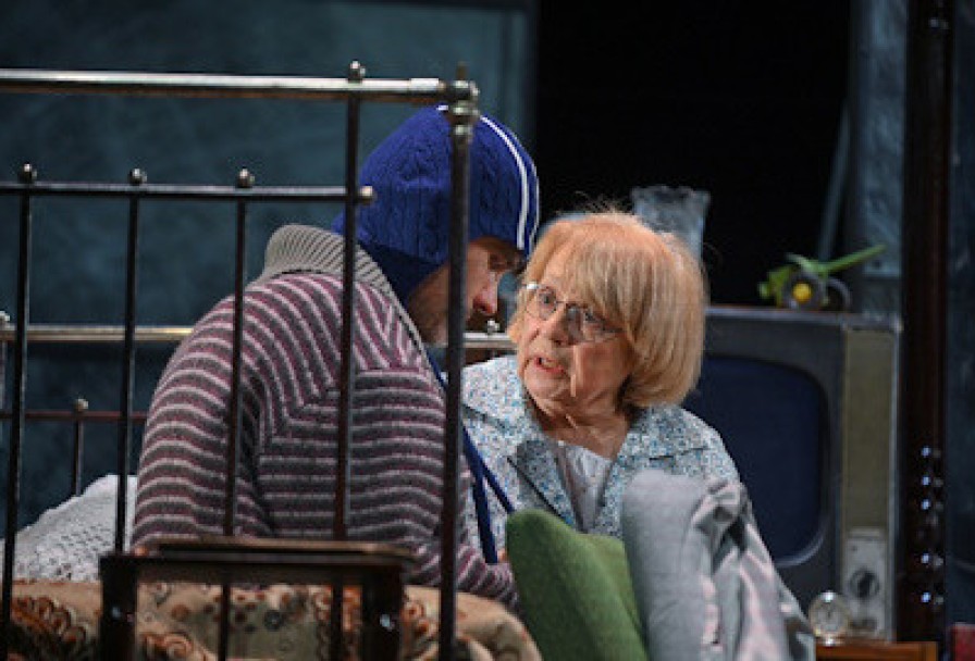 Похороните Меня за Плинтусом