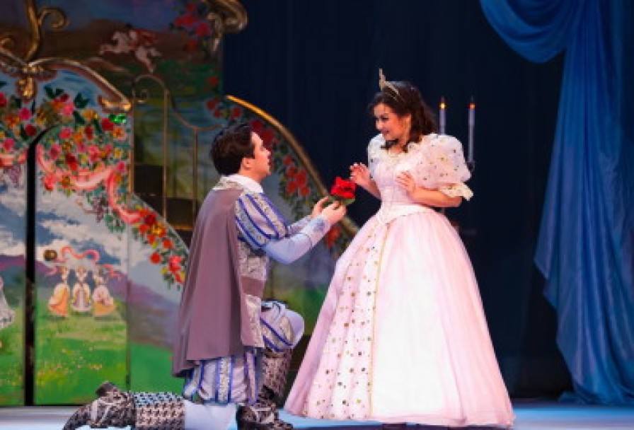 Хрустальная Туфелька, или Сказка о Золушке