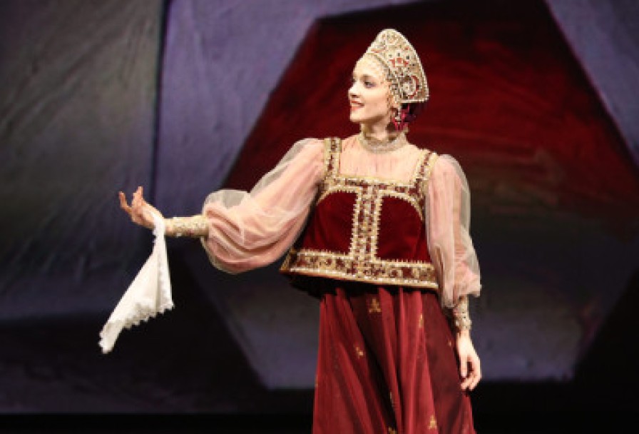 Дама с Камелиями