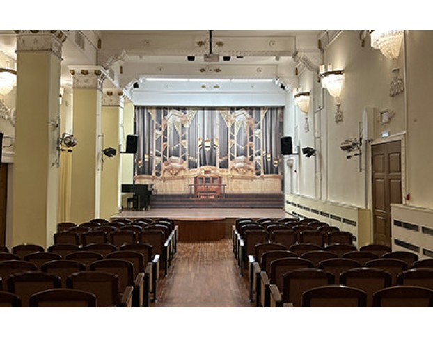 Орган при Свечах