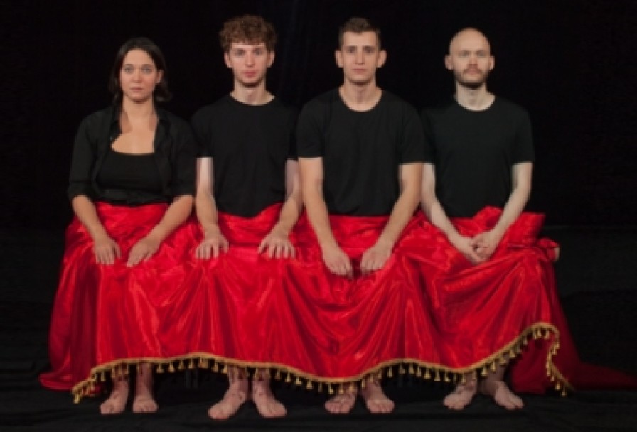 Моня Цацкес – Знаменосец