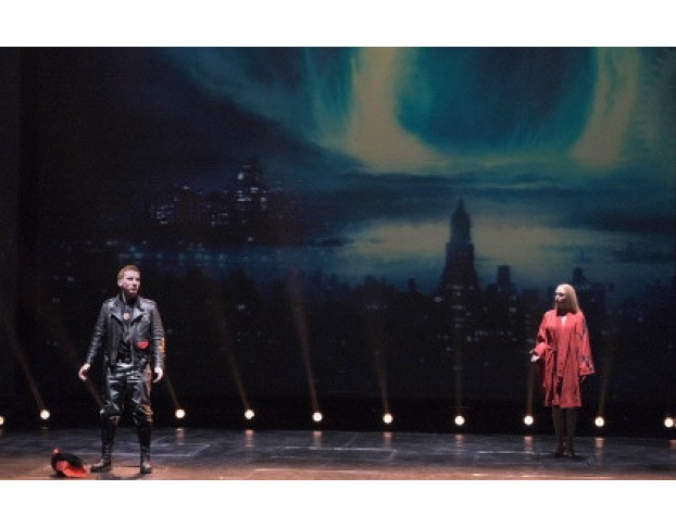 451 по Фаренгейту