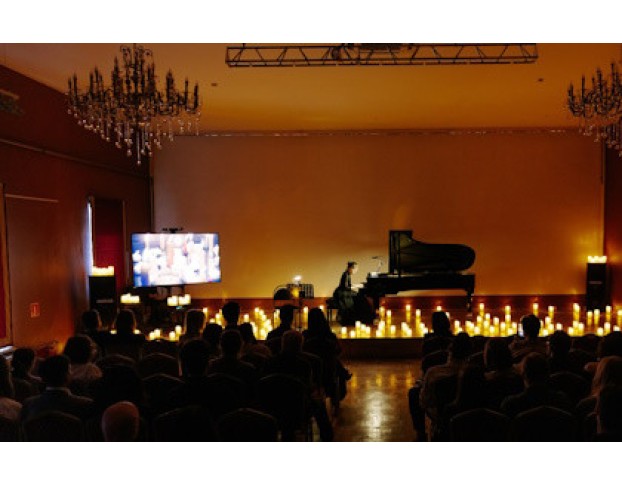 при Свечах Сергей Рахманинов