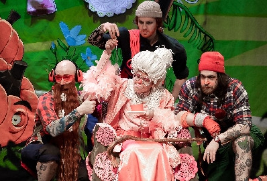 Красная Шапочка