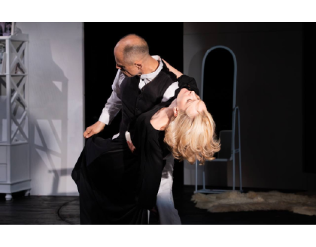 Маленькие Супружеские Преступления