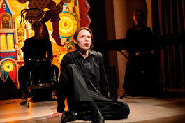 Служебный Вход