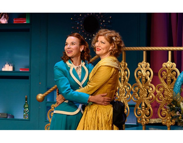 8 Любящих Женщин