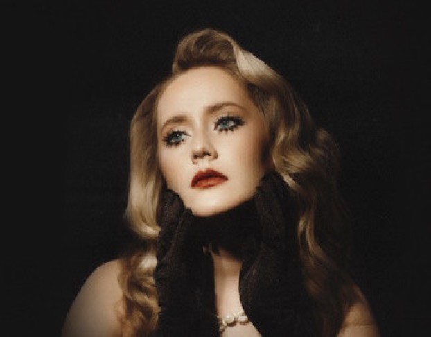 Элли на Маковом Поле