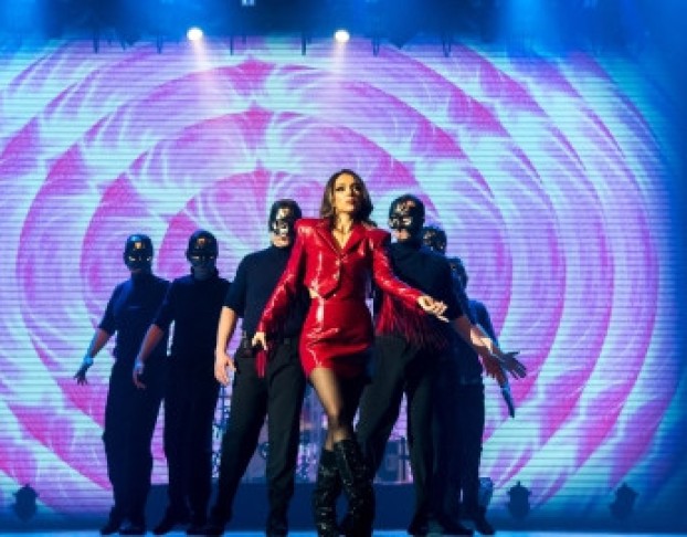 Enigma, Gregorian, Sandra в Шоу Mirror Of Enigma