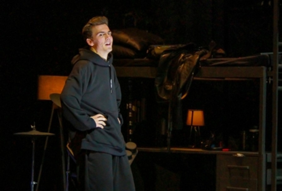 это Все Она