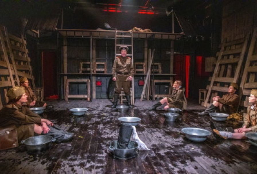 а Зори Здесь Тихие