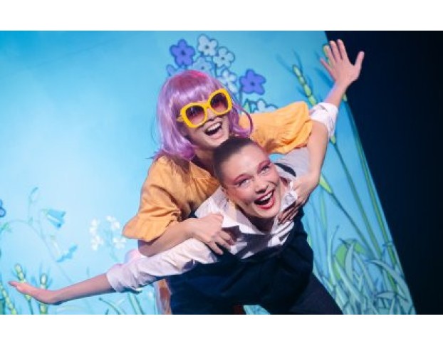 Дюймовочка