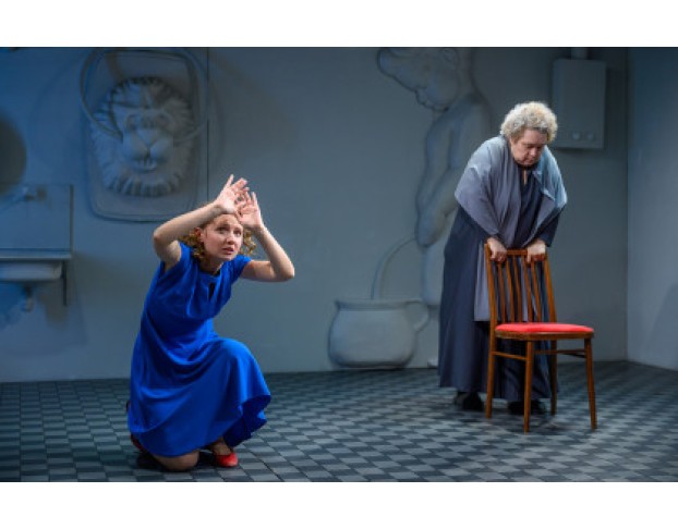 Семью Восемь