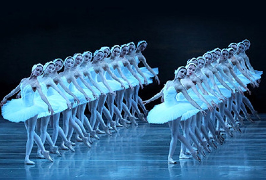 Лебединое Озеро