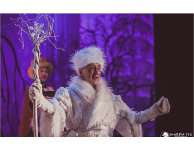 Двенадцать Месяцев