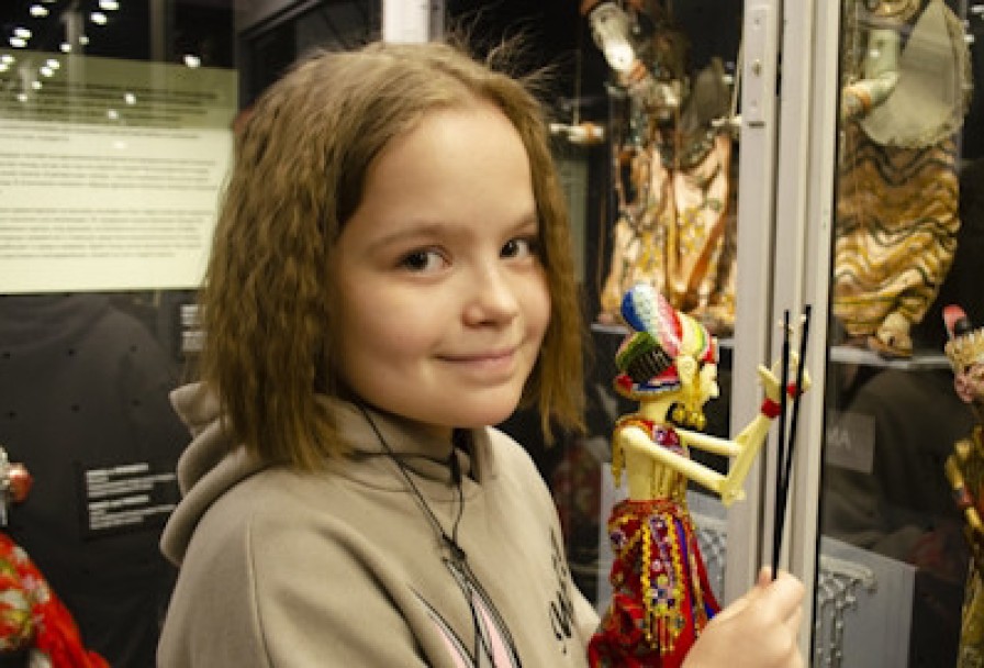 Путешествие по Миру с Куклами