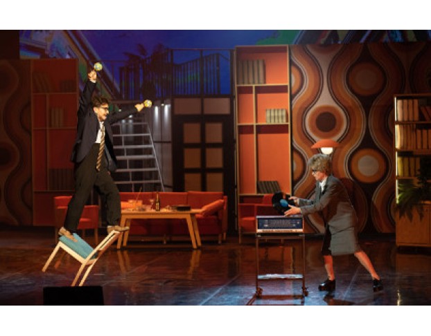 Служебный Роман