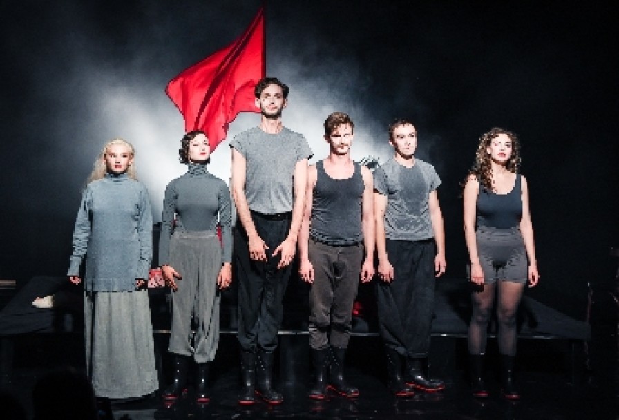 Шестеро Любимых