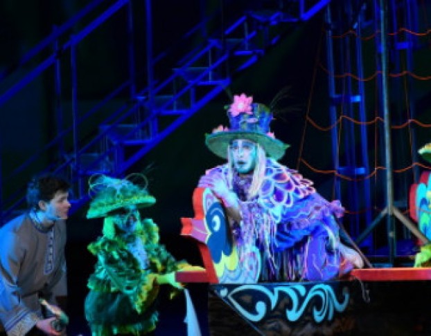 Новогоднее Представление Летучий Корабль