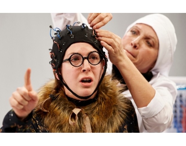 Человек, который Принял Жену за Шляпу