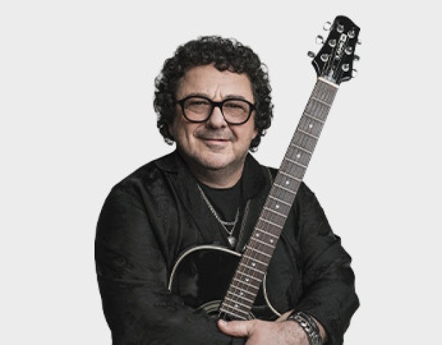 Игорь Саруханов