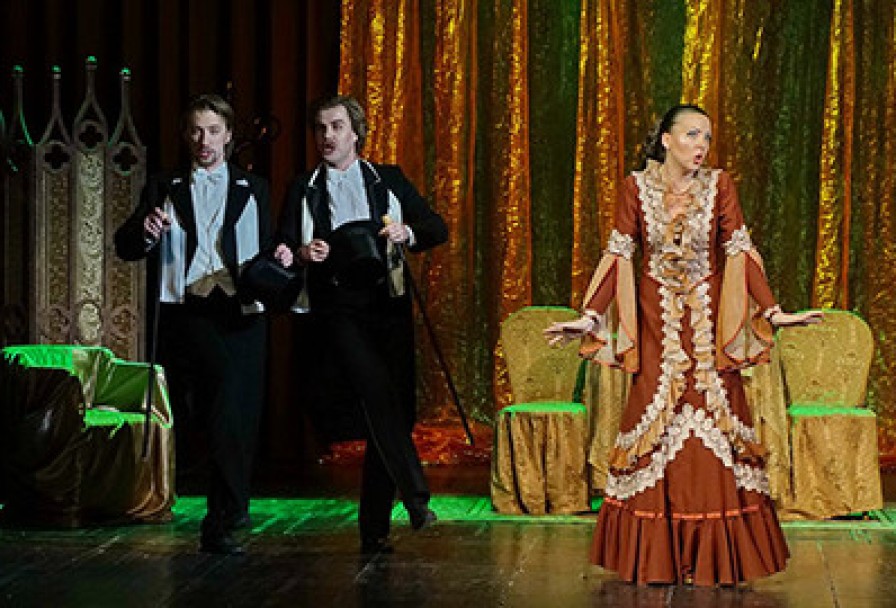 Летучая Мышь