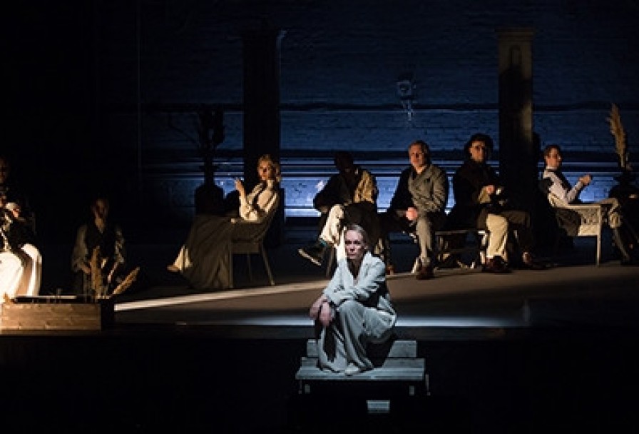 Месяц в Деревне