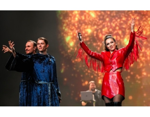 Mirror Of Enigma. Enigma, Gregorian, Sandra