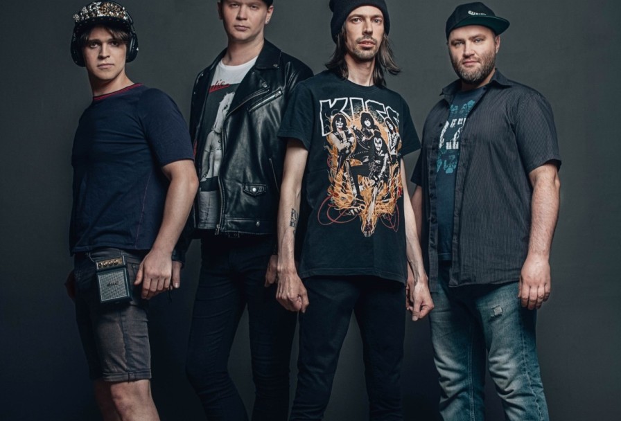 не Менее Пяти Оборотов