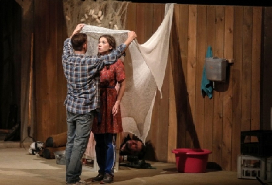 Очень Простая История