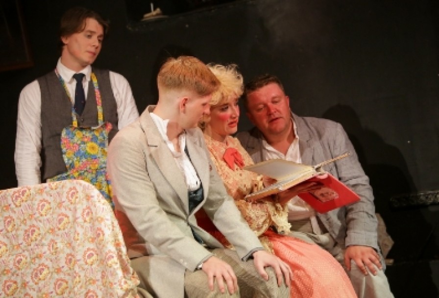 Подходцев и Двое Других, или Безобразие, Которому Имени Нет