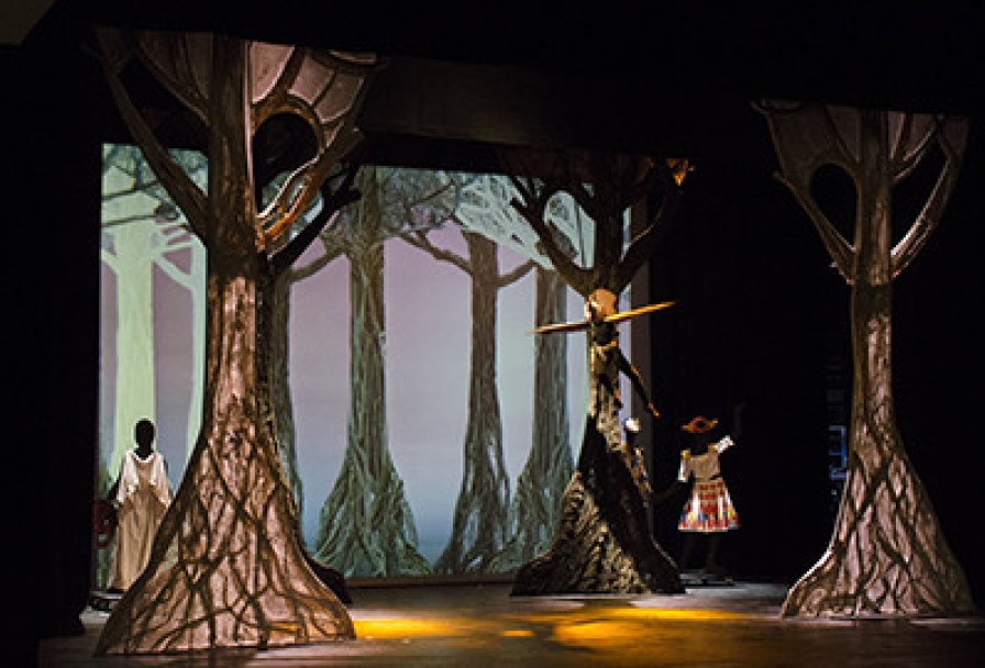 Путешествие в Театральную Историю