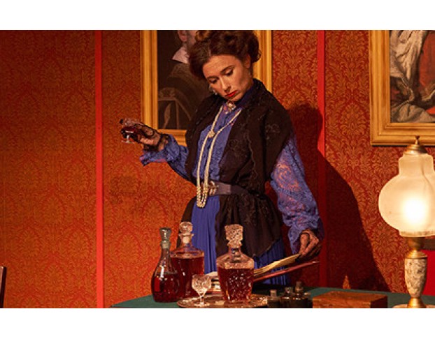 Пять Жар-Птиц в Поместье Ворона