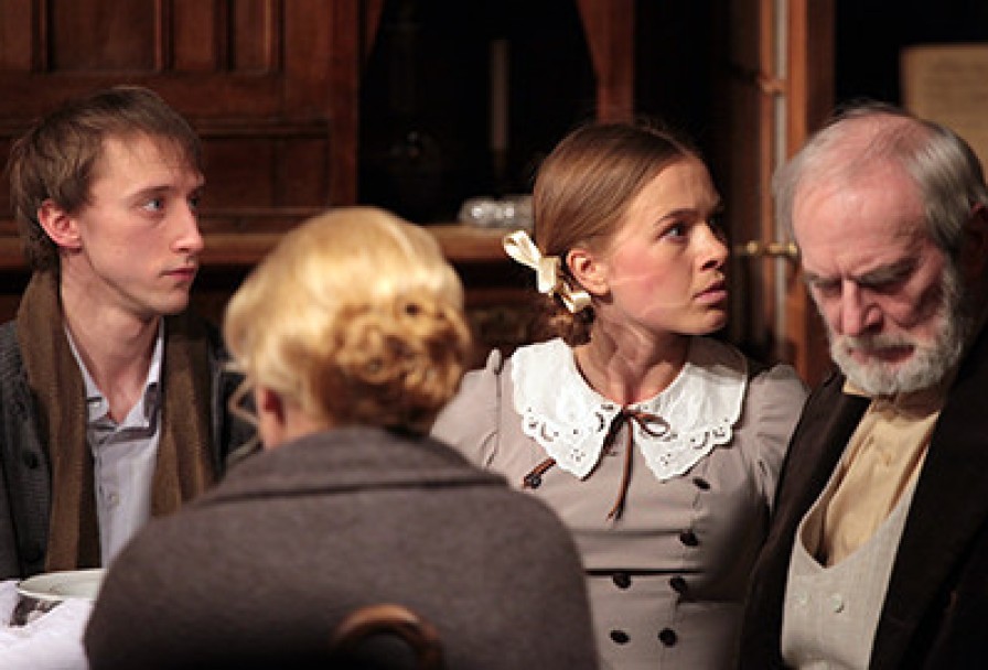 Семейный Портрет