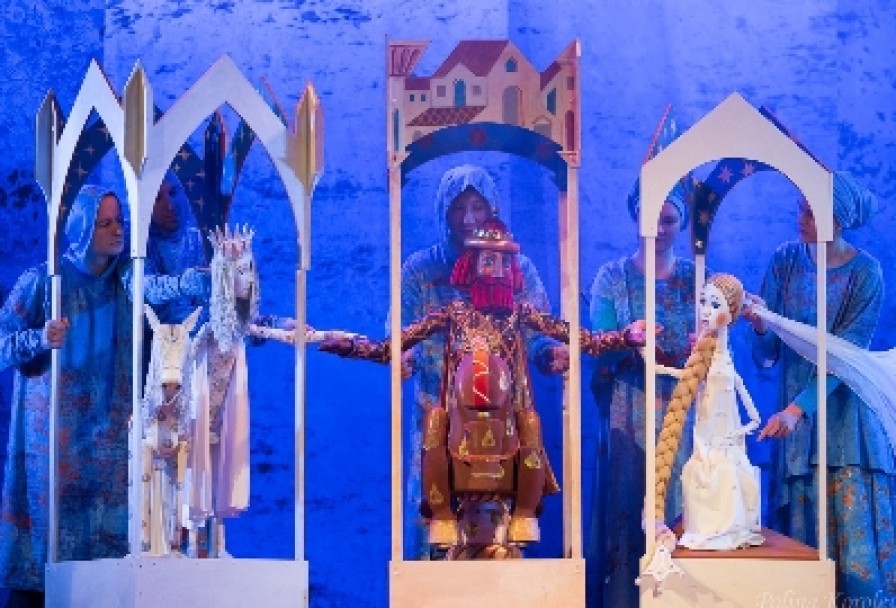 Сказка о Мертвой Царевне и о Семи Богатырях