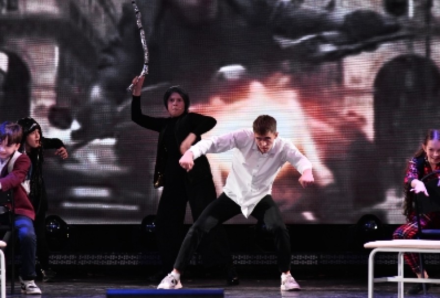 Сказка о Потерянном Времени. Наши Дни