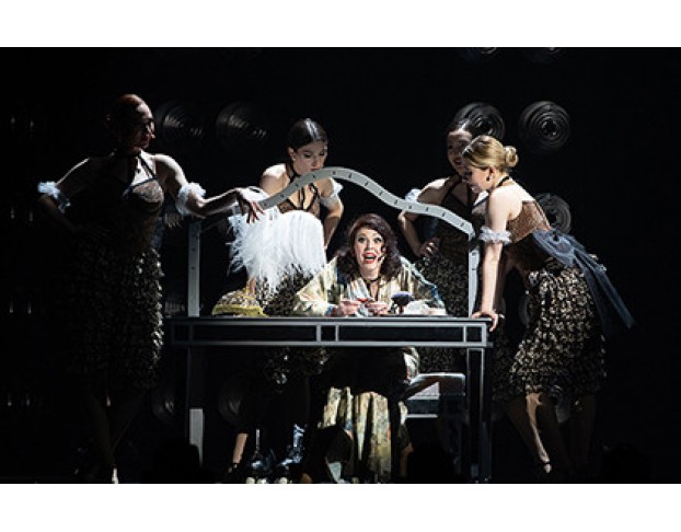 Смешная Девчонка