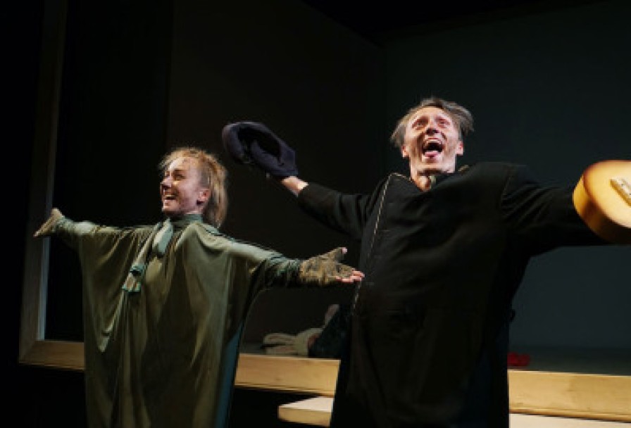 Удивительное Путешествие Кролика Эдварда