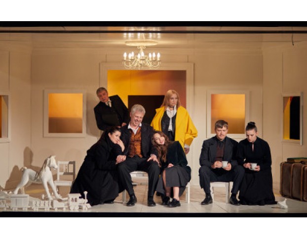 Васса Железнова