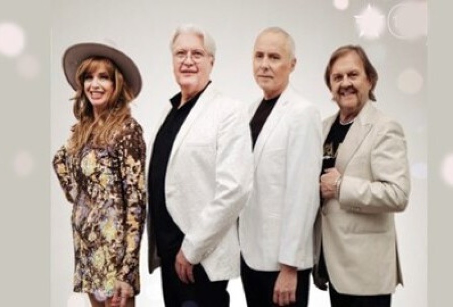 Виа Самоцветы