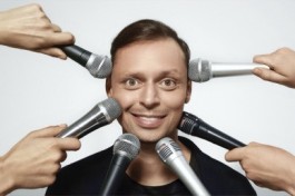 Виктор Комаров